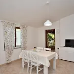 House Ariella